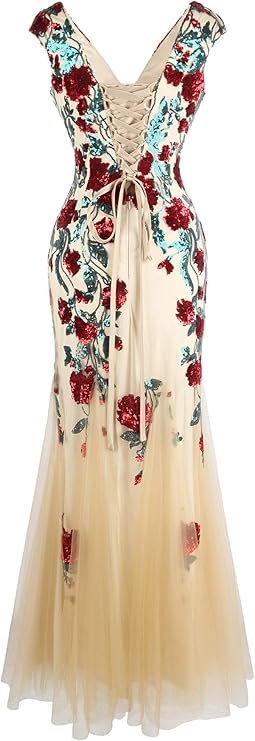 Robe sirène longue nude à sequins floraux rouges et verts.