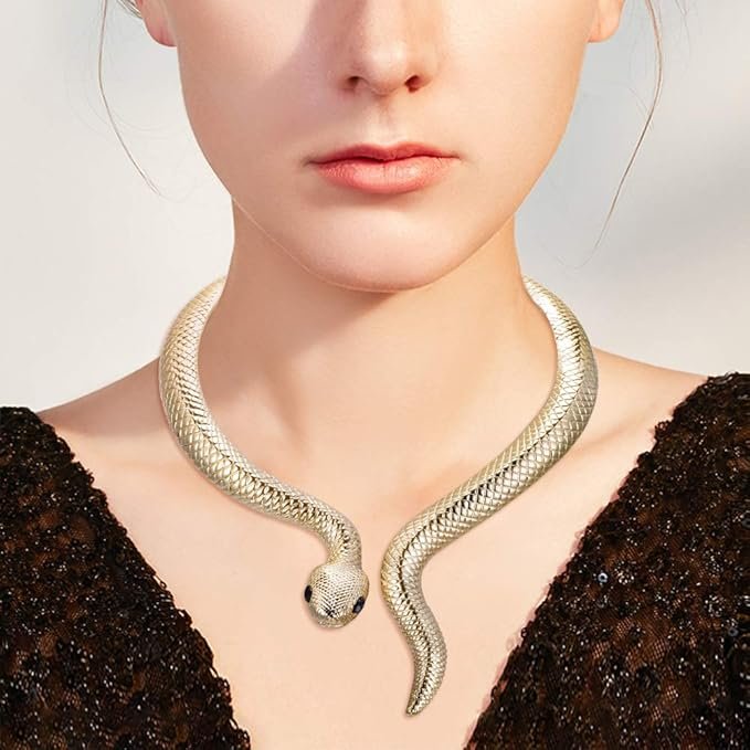 Collier doré serpent style vintage rétro