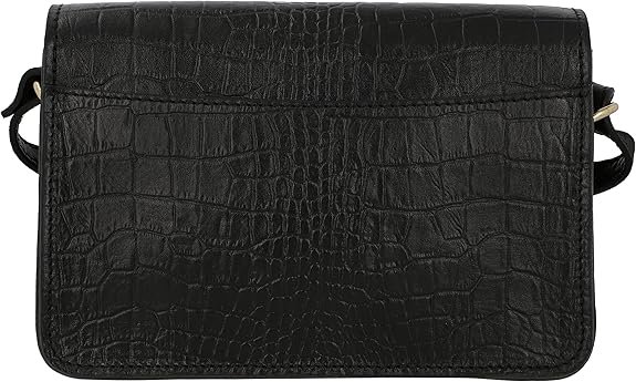 Petit sac à main vintage en cuir noir embossé façon croco, fermoir doré et bandoulière réglable.